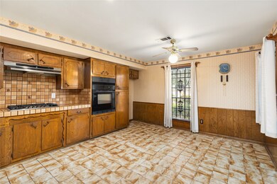 8726 Landwood Dr, Houston, TX 77040 - photo 7