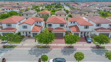 10521 W 35th Way, Hialeah, FL 33018 - photo 3