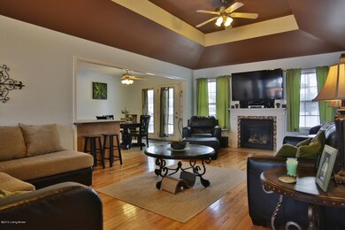 7506 Braeburn Cir, Louisville, KY 40228 - photo 5