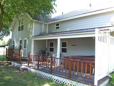 2 Back deck and Tub (1024x768)