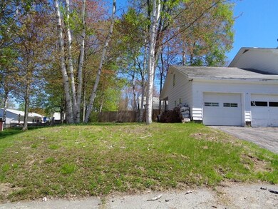 15 Connecticut Ave, Millinocket, ME 04462 - photo 3