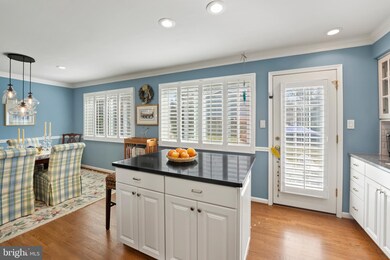 14217 Greenspan Ln, Rockville, MD 20853 - photo 6