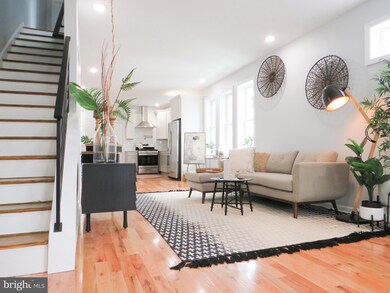 5526 Delancey St, Philadelphia, PA 19143 - photo 7