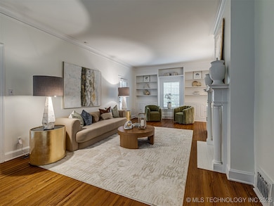 2102 E 17th St, Tulsa, OK 74104 - photo 3