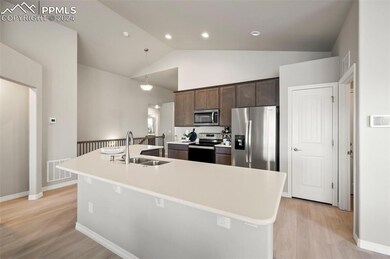Large quartz island and pantry!