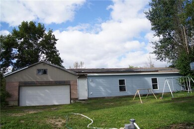 3907 E Grant St, Slatedale, PA 18079 - photo 5