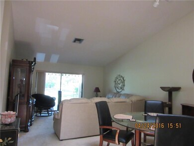 GREAT ROOM WITH VAULTED CEILINGS