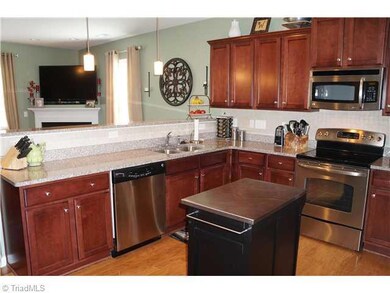 4628 Meadowside Terrace, High Point, NC 27265 - photo 6