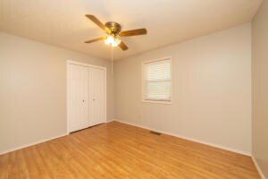 bedroom 3 (2)