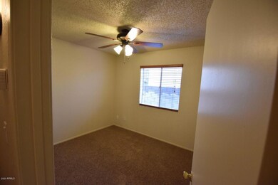 32d80348-b933-43f5-9953-93e2bf9a91e4-w_1