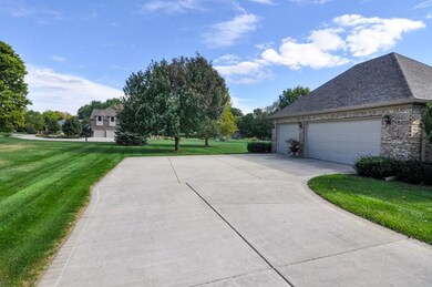 1695 S Hiland Dr, Frankfort, IN 46041 - photo 2