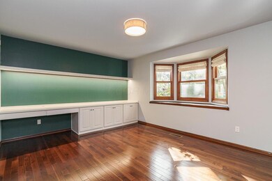 2198 Sandston Rd, Columbus, OH 43220 - photo 6