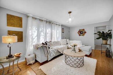 17558 Burnham Ave, Lansing, IL 60438 - photo 5