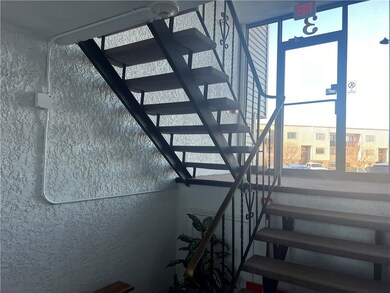 196 Old River Rd unit 3AS, Lincoln, RI 02865 - photo 4