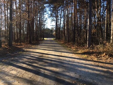 524 s main driveway