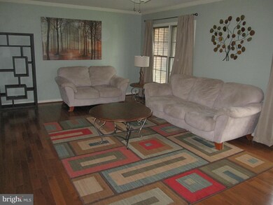 23 Dickens Square, Lutherville Timonium, MD 21093 - photo 6