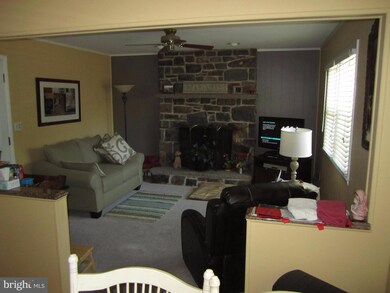 6431 S Orchard Rd, Linthicum Heights, MD 21090 - photo 7