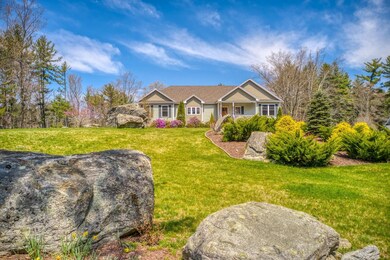 11 Moeckel Rd, Windham, NH 03087 - photo 3