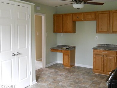 Kitchen - Plus a pantry