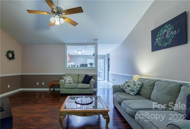 5718 Lewis Rd, Gastonia, NC 28052 - photo 5