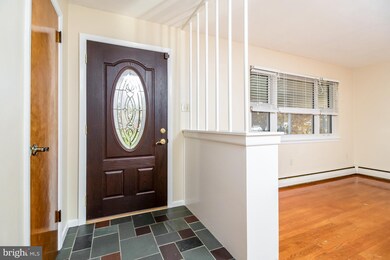 971 S Franklin St, Palmyra, PA 17078 - photo 2