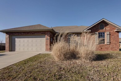 795 Jordan Ct, Nixa, MO 65714 - photo 2
