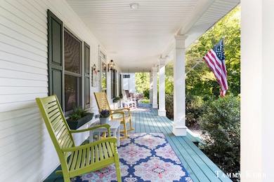 186 S Maple St, Saugatuck, MI 49453 - photo 3