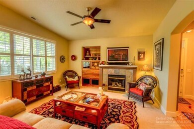 61411 Fairfield Dr, Bend, OR 97702 - photo 3