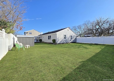 24 Quail Run, Massapequa, NY 11758 - photo 2