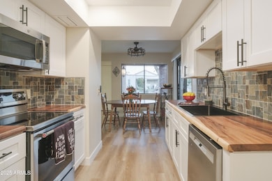 287 Leisure World unit 287, Mesa, AZ 85206 - photo 7