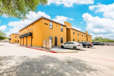 2119 S Ejido Ave unit 5, Laredo, TX 78046 - photo 7