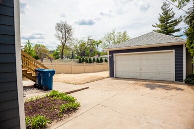 430 N Maple Ave, Elmhurst, IL 60126 - photo 4