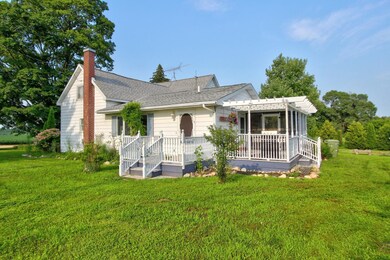 15211 Kimball Rd Trufant MI-large-004-01