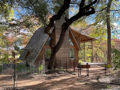 412 Lebouf Rd, Utopia, TX 78884 - photo 2