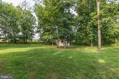 126 Fairfield Dr, Barto, PA 19504 - photo 7