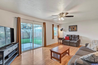 297 Garland Way N, Keizer, OR 97303 - photo 5