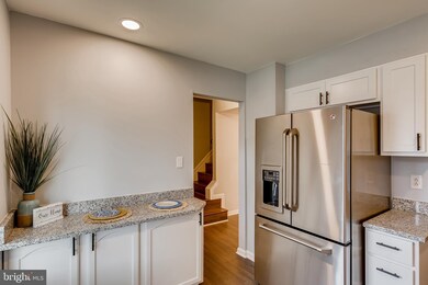 109 Bourbon Ct, Parkville, MD 21234 - photo 4