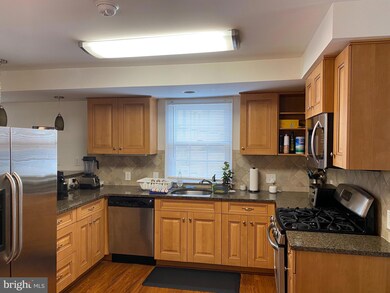 33 Kings Hwy E unit 2ND FLOOR, Haddonfield, NJ 08033 - photo 2