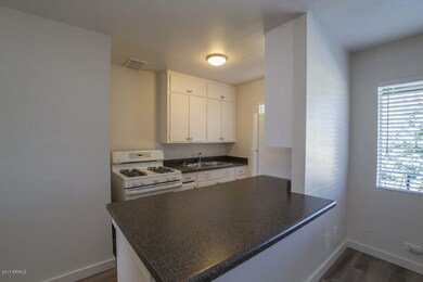 2530 N 3rd St unit 9, Phoenix, AZ 85004 - photo 7