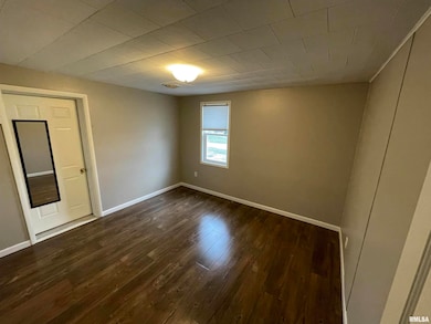 103 Cherry Ln, Washington, IL 61571 - photo 5