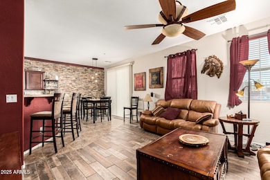 2868 E Dunbar Dr unit 39, Phoenix, AZ 85042 - photo 5