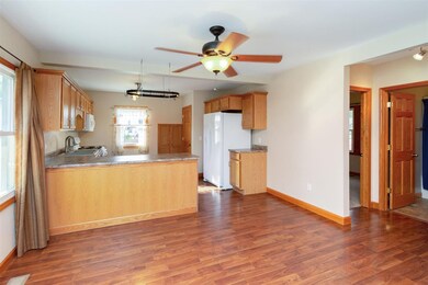 1222 Ellis Blvd NW, Cedar Rapids, IA 52405 - photo 6