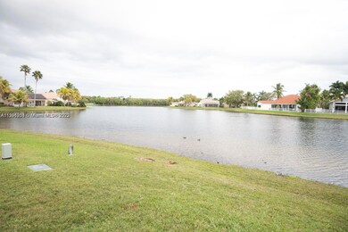 1145 Spyglass, Weston, FL 33326 - photo 4