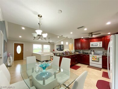 2102 NE 5th Ave, Cape Coral, FL 33909 - photo 5