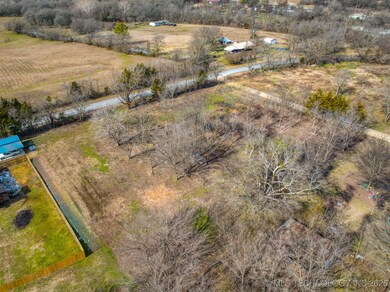 7916 Old Highway 70, Durant, OK 74701 - photo 6