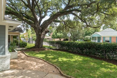 943 E 14th St, Houston, TX 77009 - photo 3
