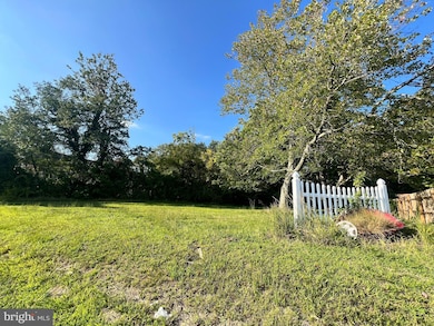 4230 Silver Spring Rd, Perry Hall, MD 21128 - photo 2