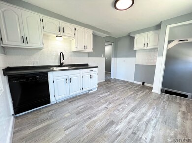 515 Duane Dr, North Tonawanda, NY 14120 - photo 6