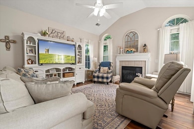 112 Academy Dr, Wilmore, KY 40390 - photo 5