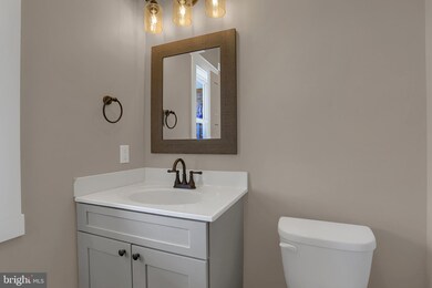 2452 Somerset Rd, Chambersburg, PA 17202 - photo 6